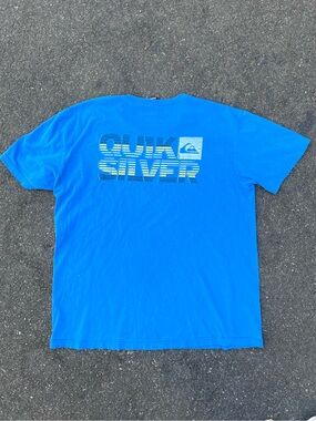 Y2K Quiksilver Vintage Blue Surf Graphic Tee